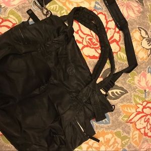 Lululemon Triumph Tote Workout Travel Diaper RARE